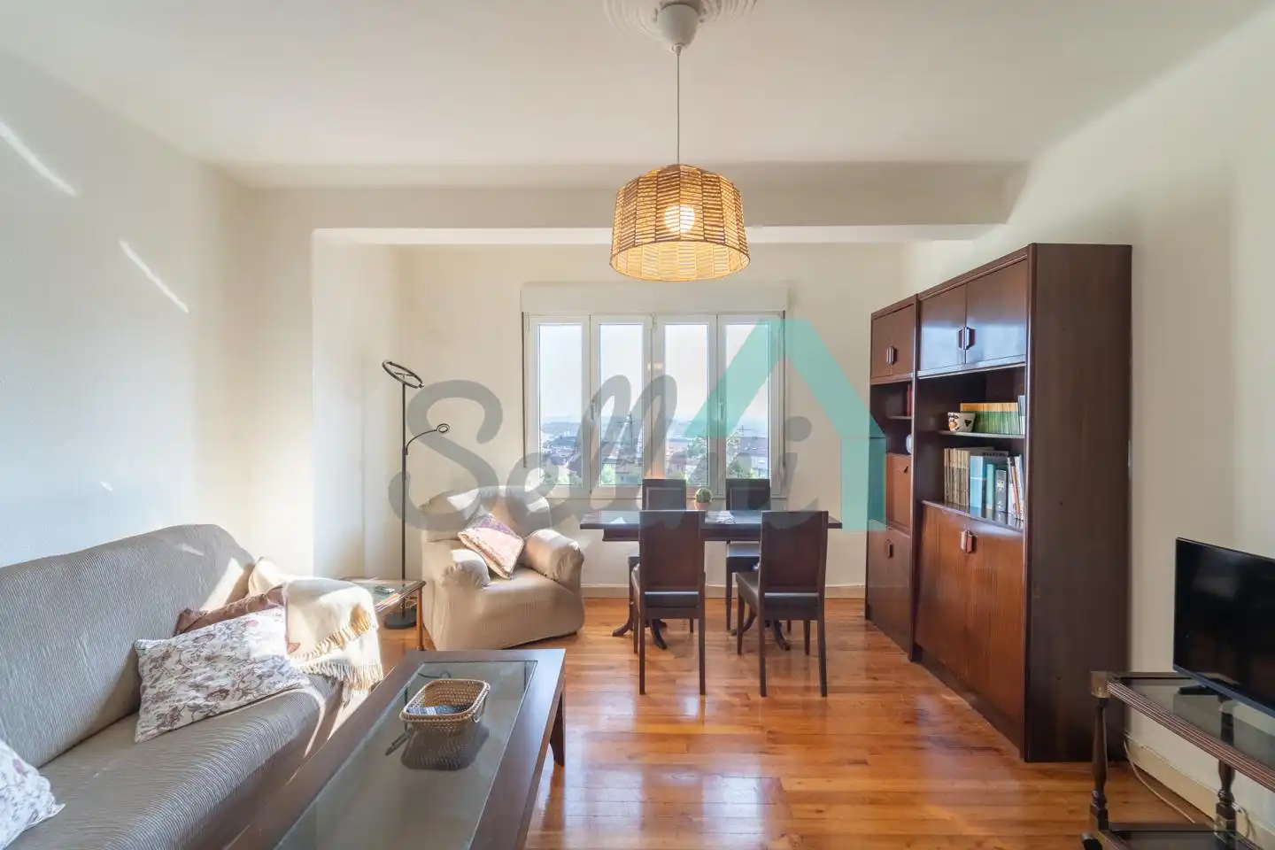 Piso de 212 m² en Oviedo