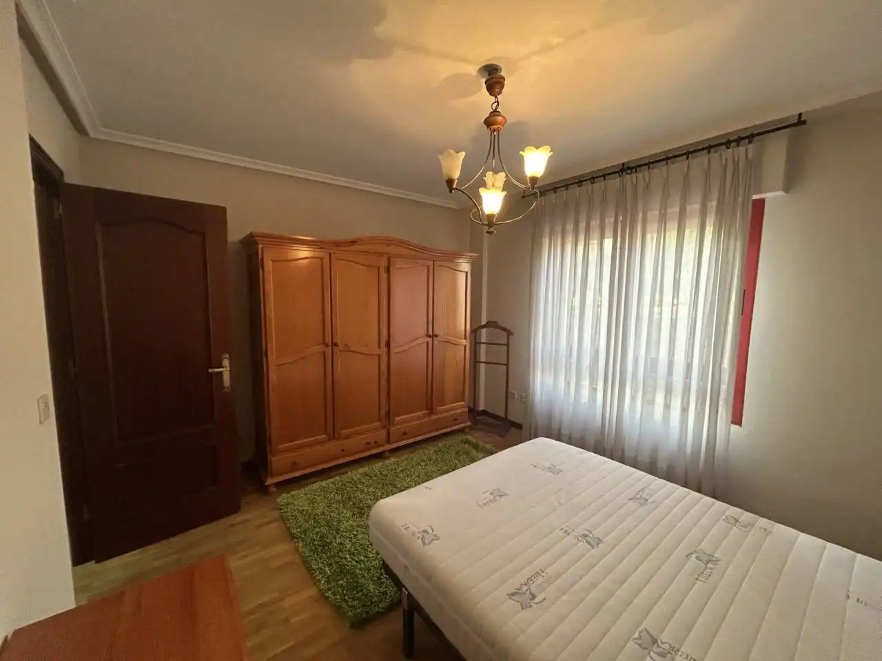 Piso de 97 m² en Oviedo