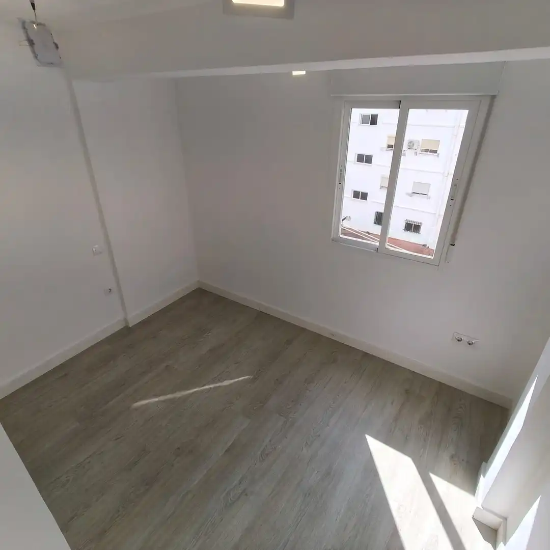 Pis de 75 m² a València