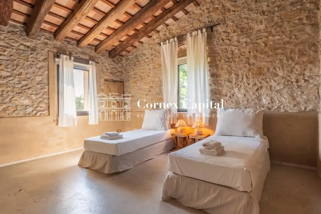 Casa de 855 m² en Pals