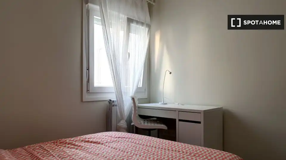 Habitación 115 m², Zaragoza