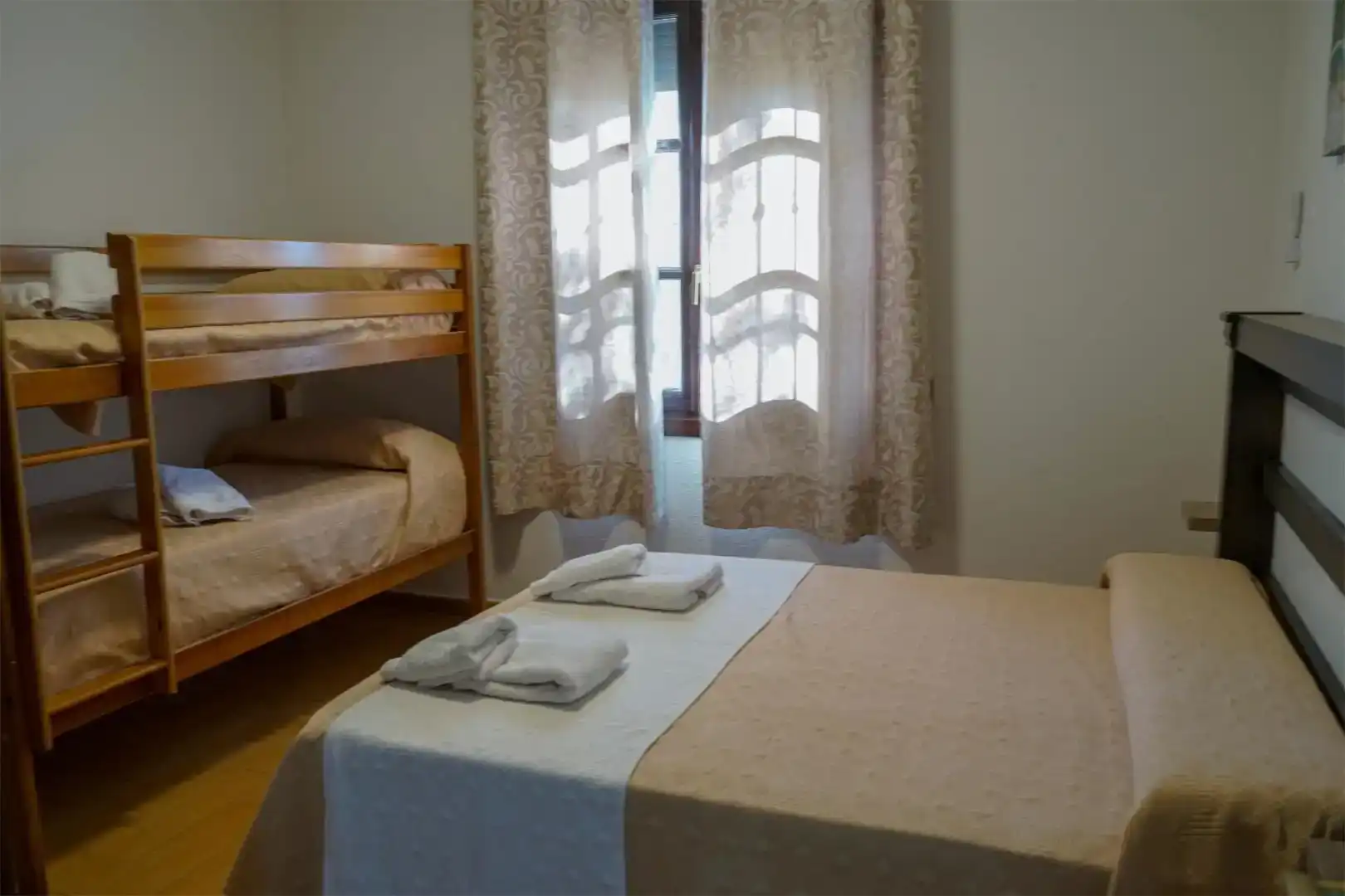 Piso de 170 m² en Almedinilla