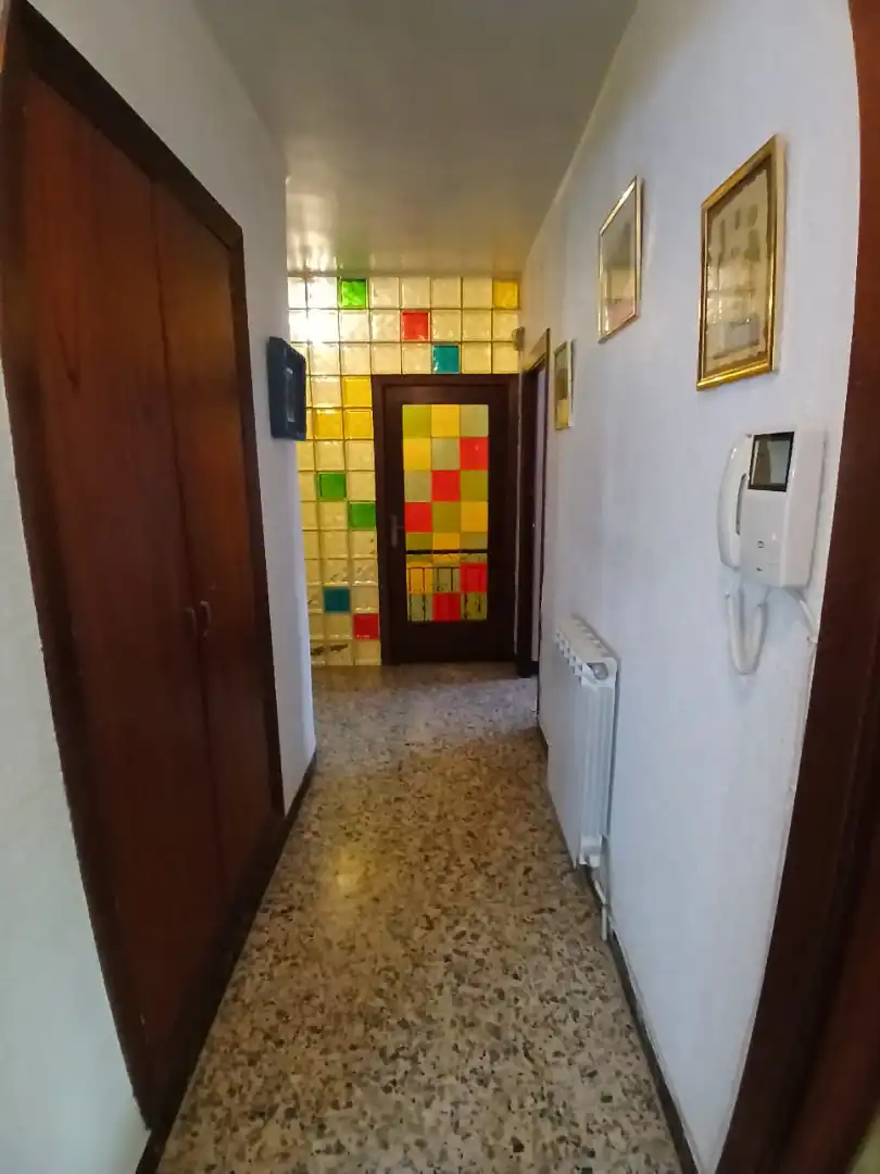 Chambre 106 m², La Almunia de Doña Godina
