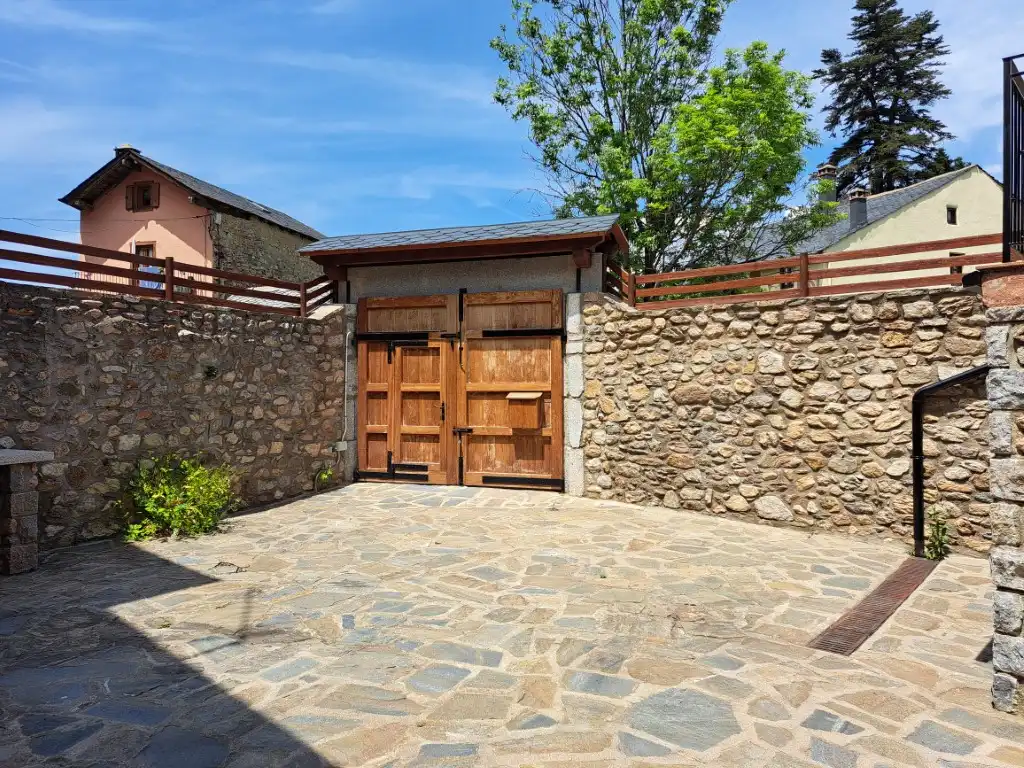 Casa de 240 m² en Das