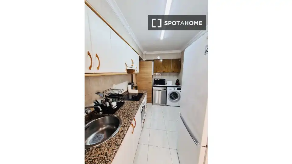 Habitación 81 m², Santander