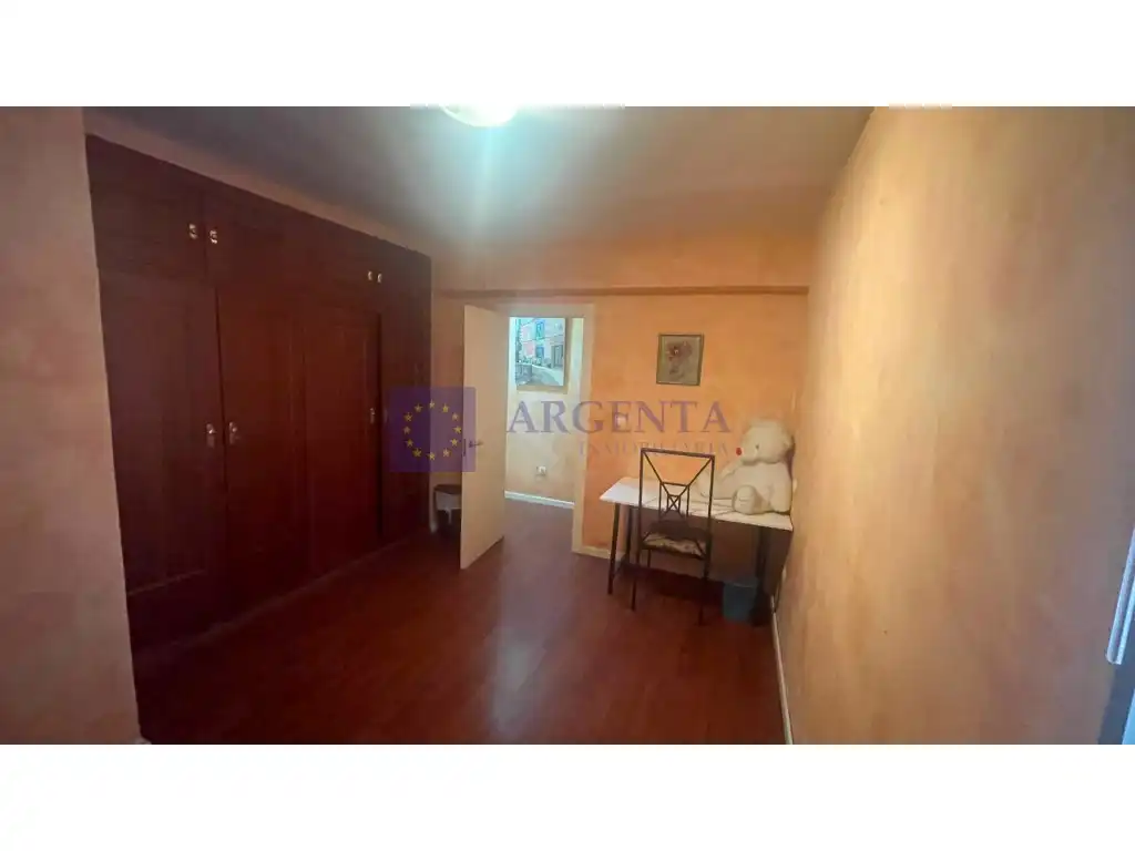 Piso de 85 m² en Cáceres