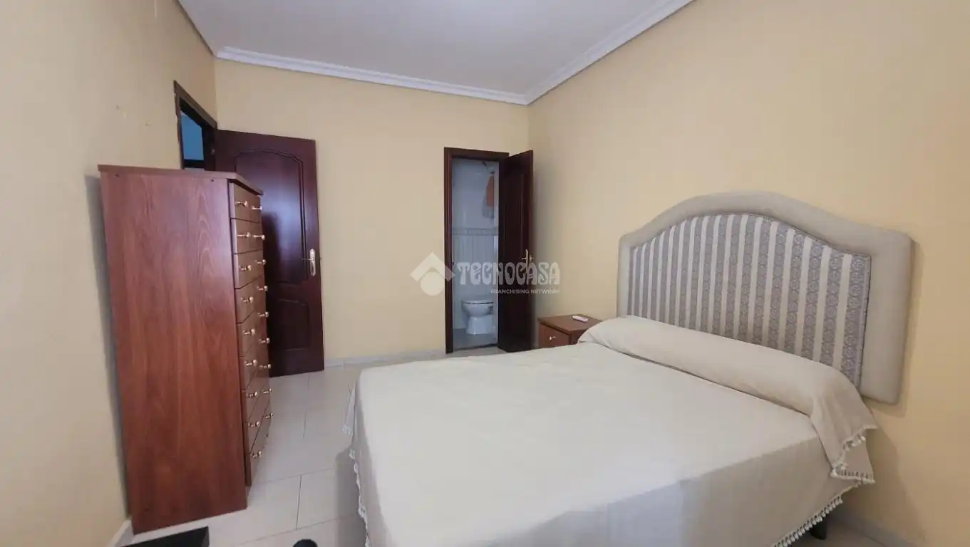 Wohnung 84 m² in Sevilla