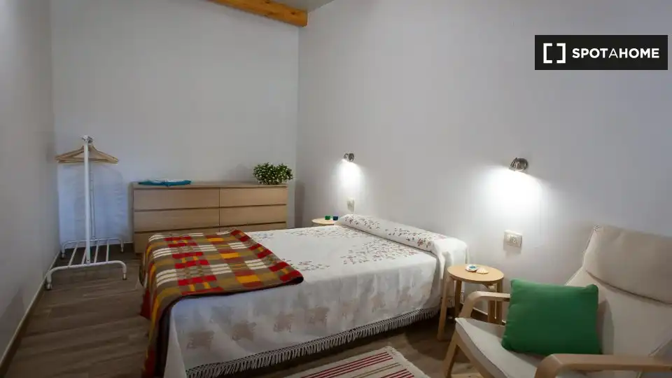 Habitación 81 m², Vigo