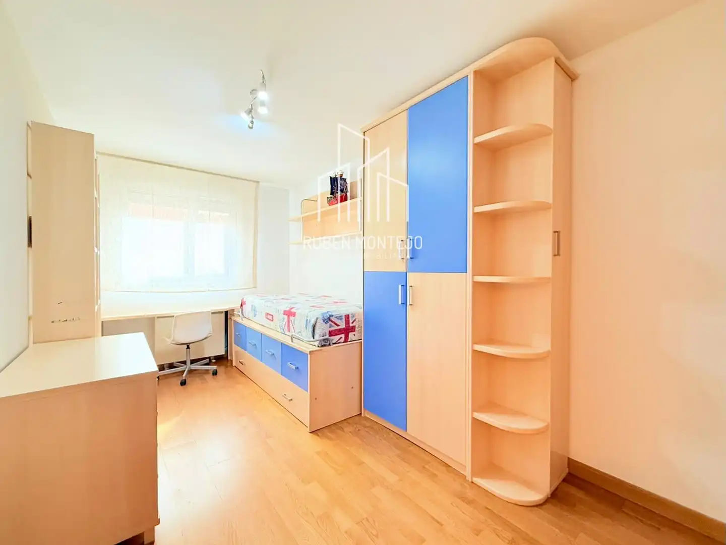 Piso de 140 m² en Castellanos de Moriscos