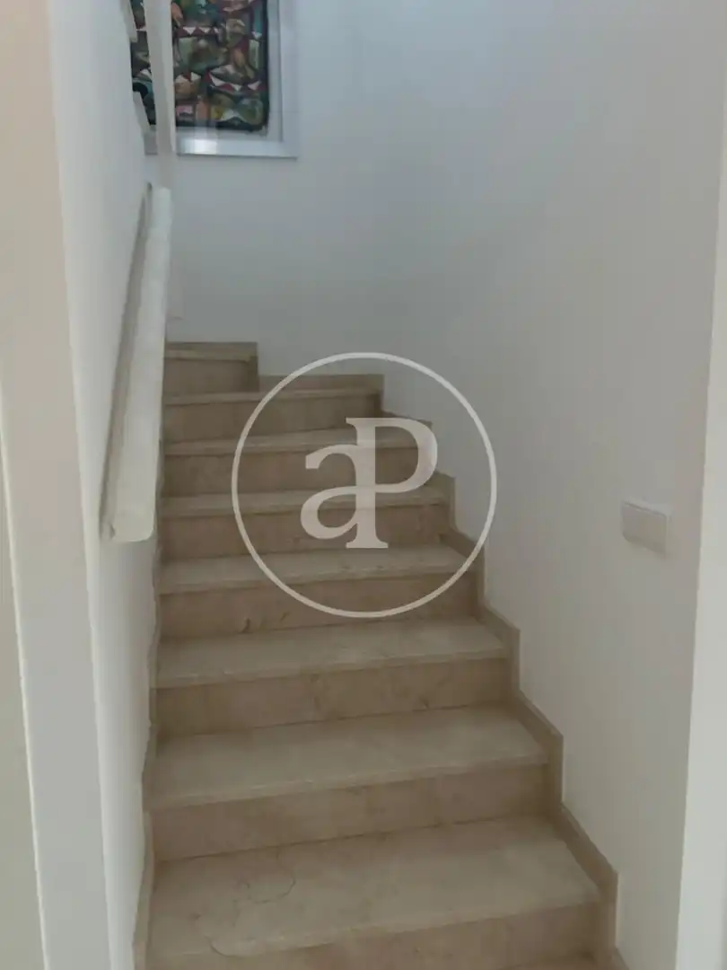 Pis de 200 m² a Riba-roja de Túria