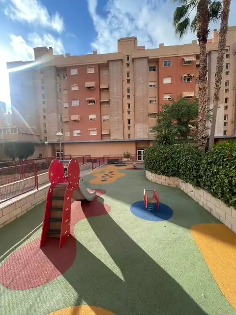 Wohnung 107 m² in Alicante