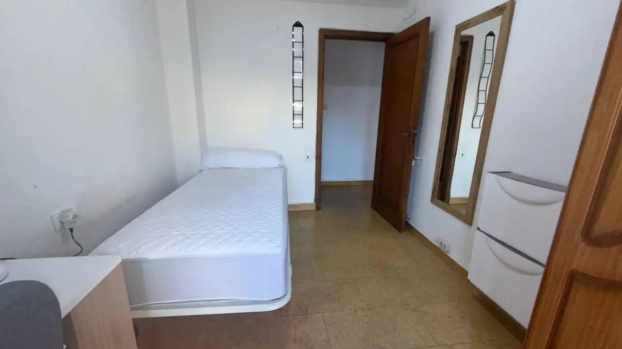 Piso de 95 m² en Ourense