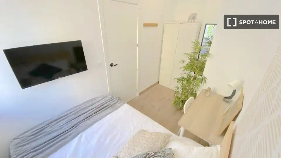 Habitación 230 m², Sevilla