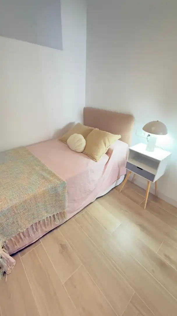 Piso de 80 m² en Adra