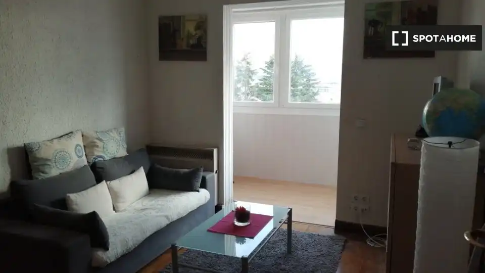 Habitación 92 m², Pamplona