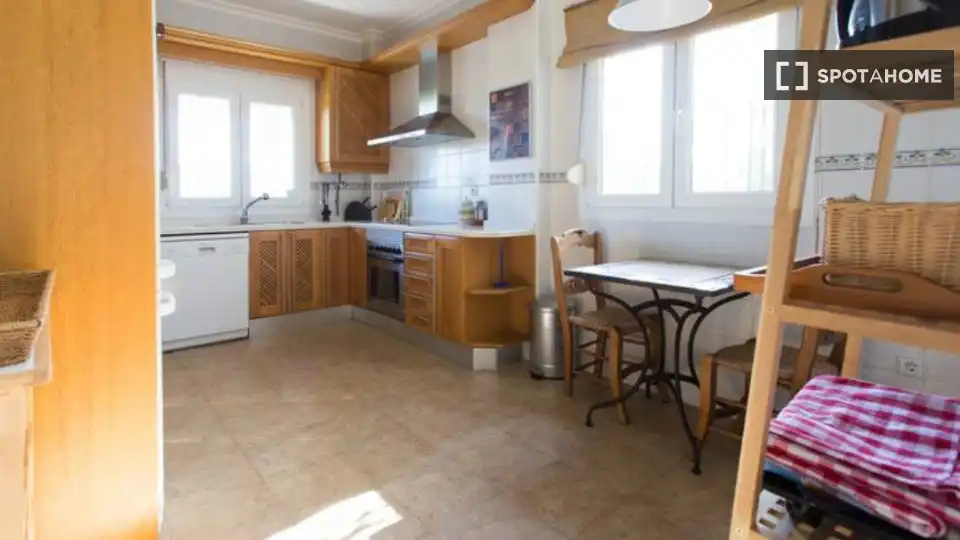 Habitación en alquiler, Almensilla