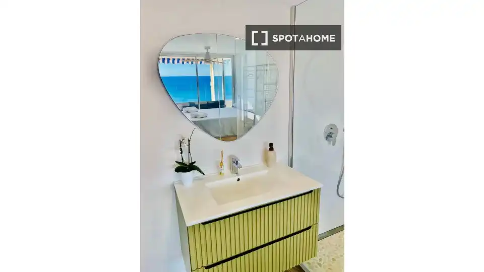 Habitación en alquiler, España