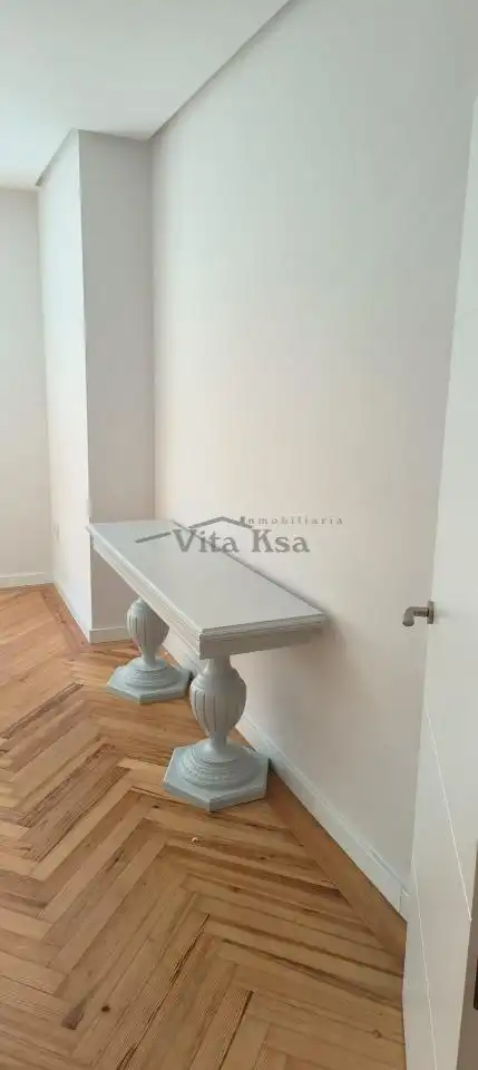 Piso de 142 m² en Ourense