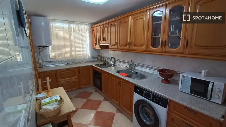 Habitación 115 m², Fuente Vaqueros
