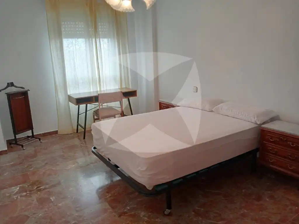 Piso de 140 m² en Badajoz
