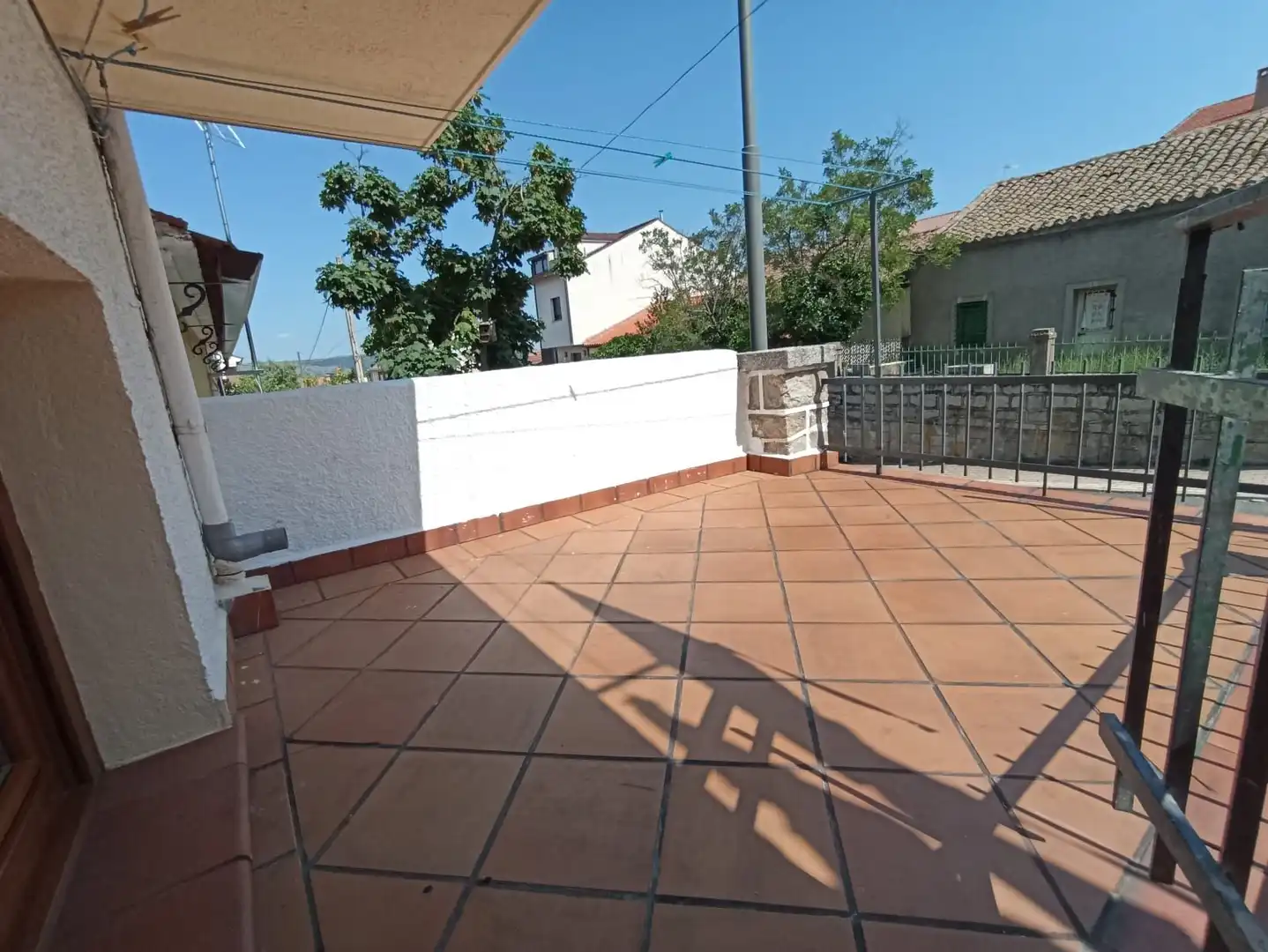 Flat 90 m² in Las Navas del Marqués