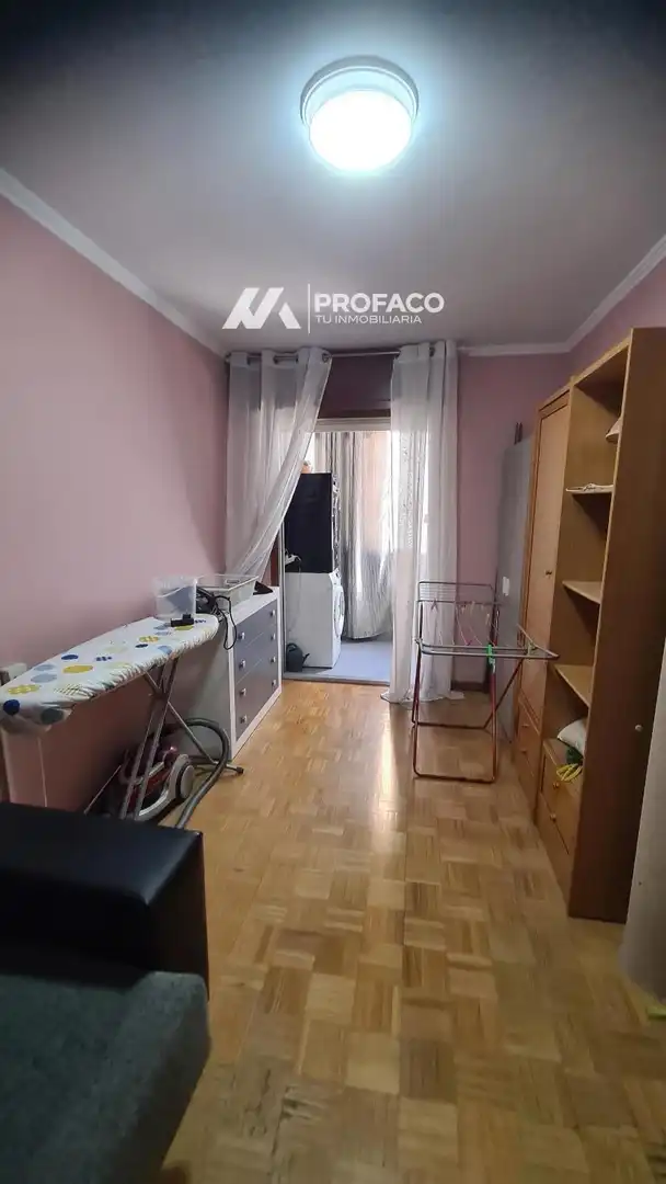 Piso de 120 m² en Ourense