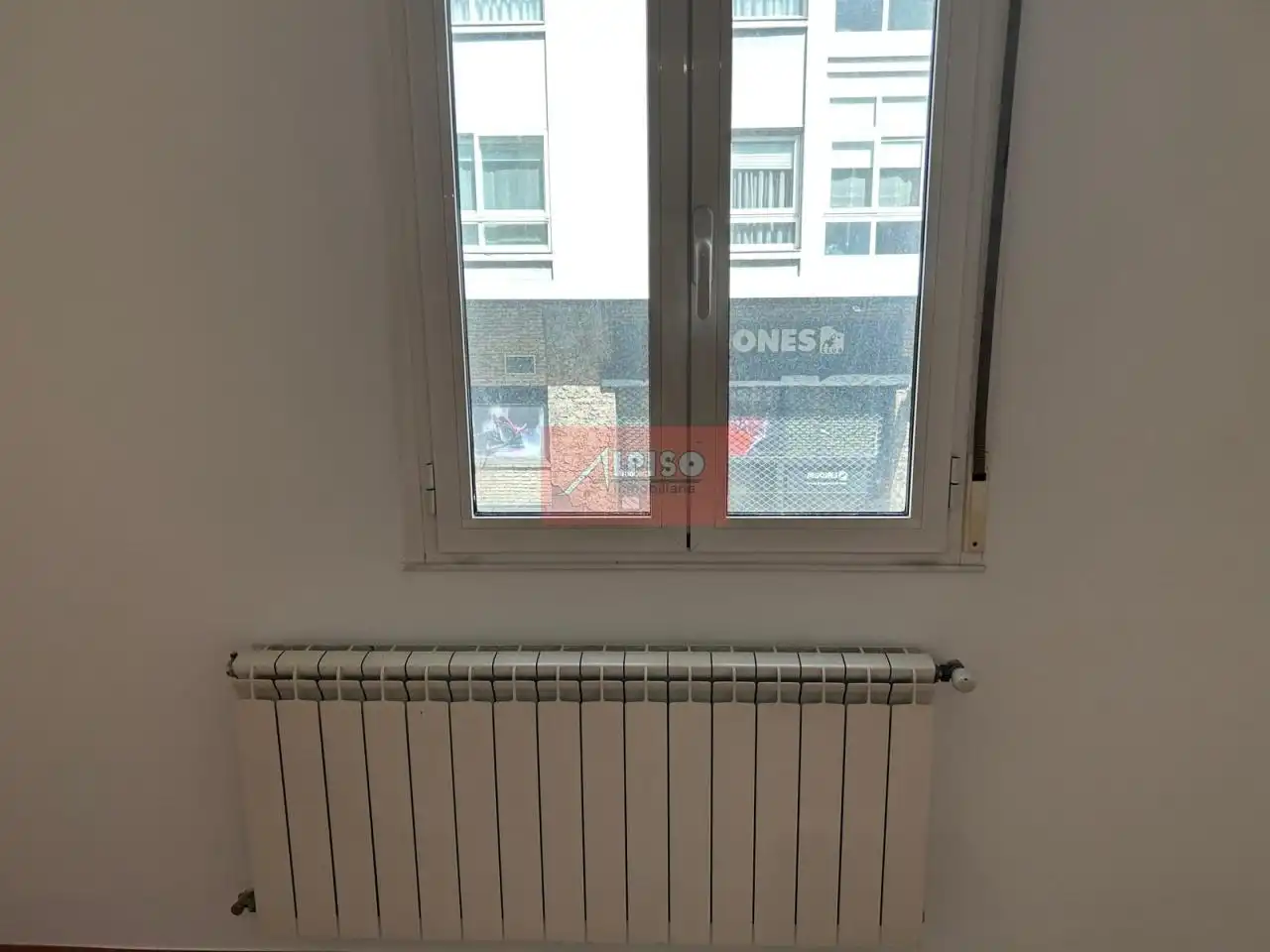 Piso de 93 m² en Ourense
