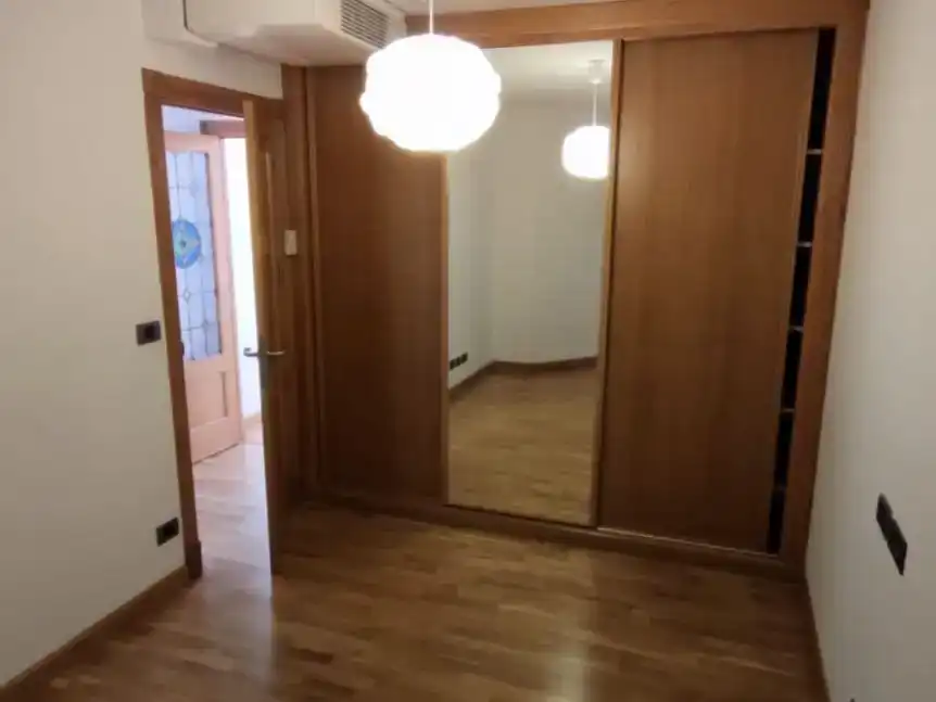 Piso de 156 m² en El Pedroso de la Armuña