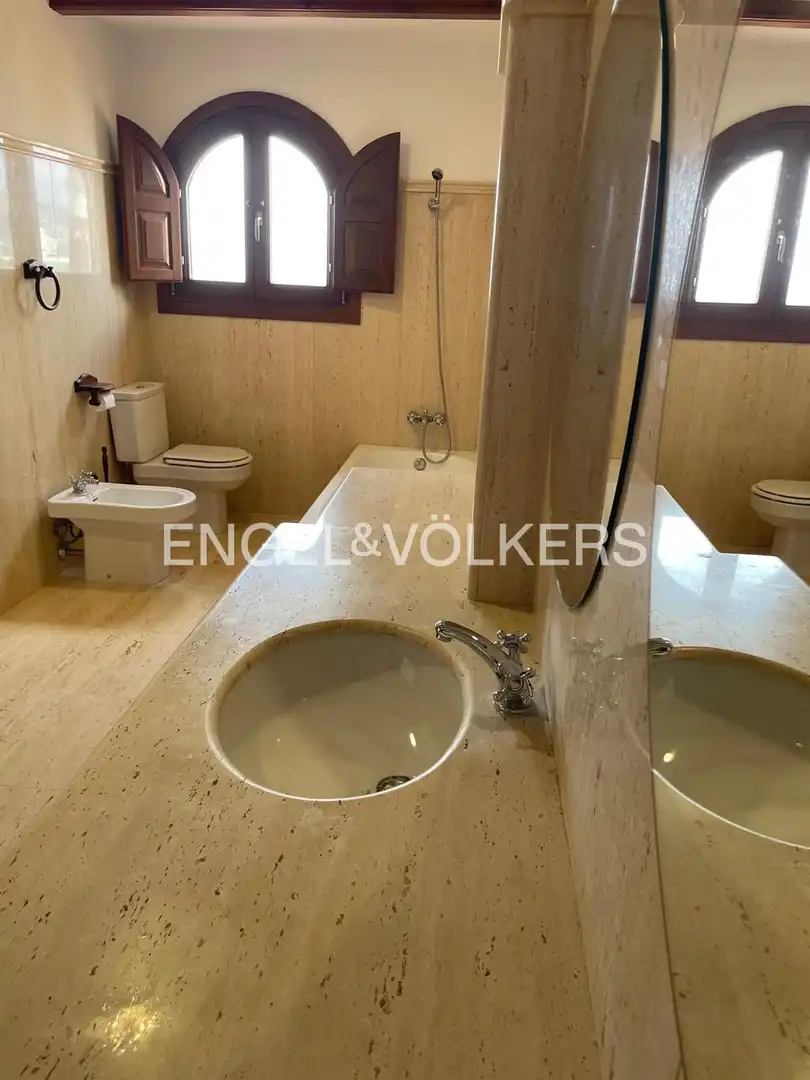 Casa de 687 m² en Cullera