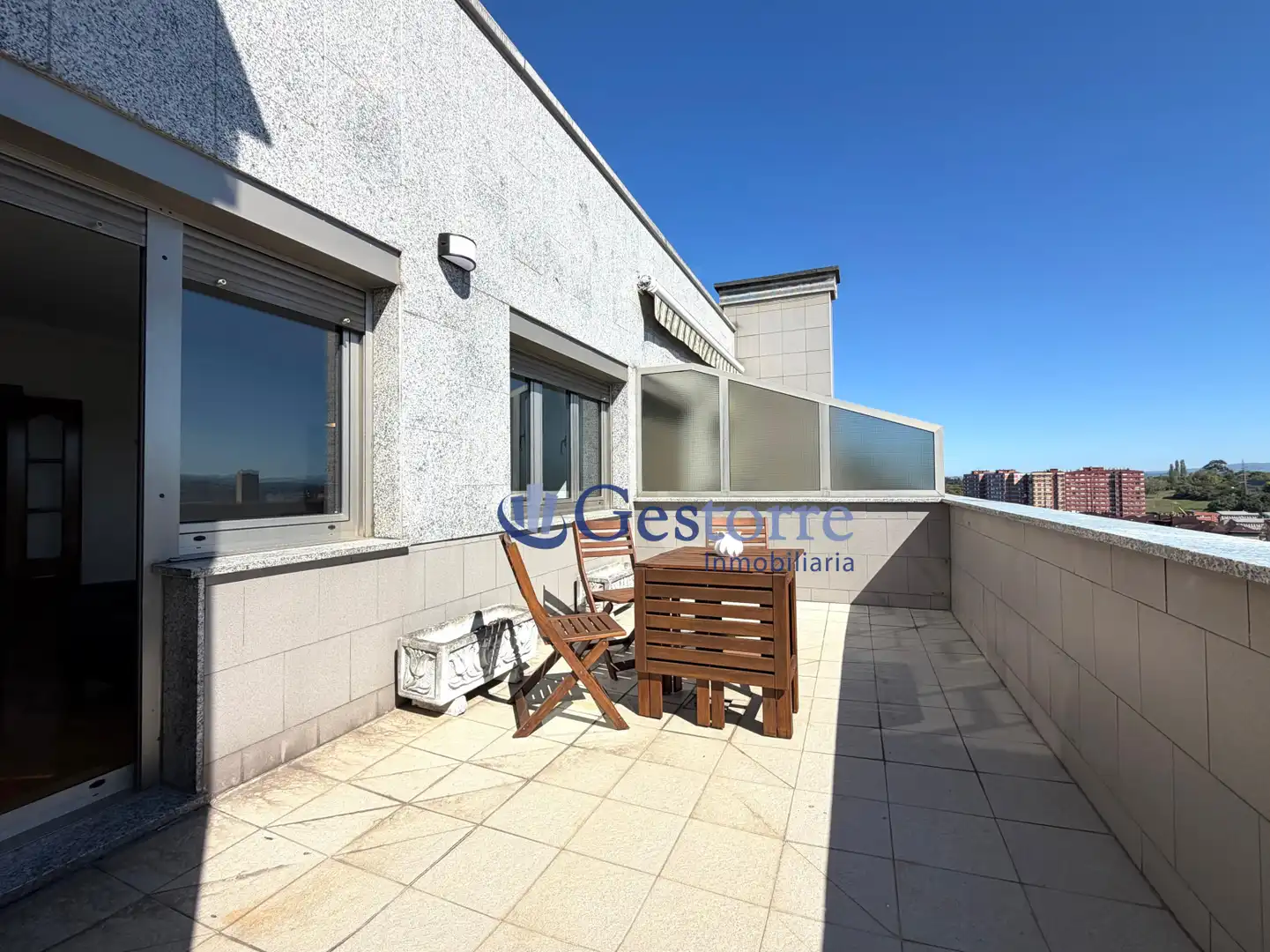 Pis de 77 m² a Oviedo