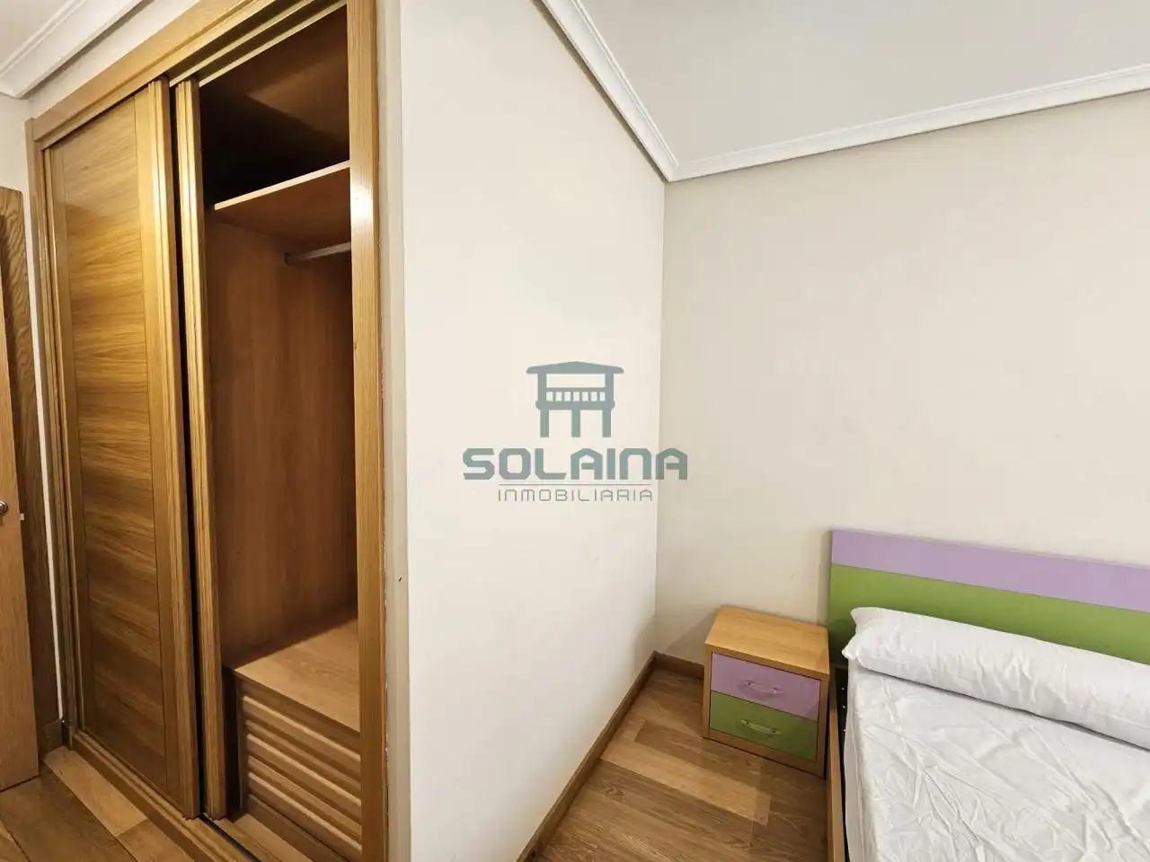 Piso de 77 m² en Ourense