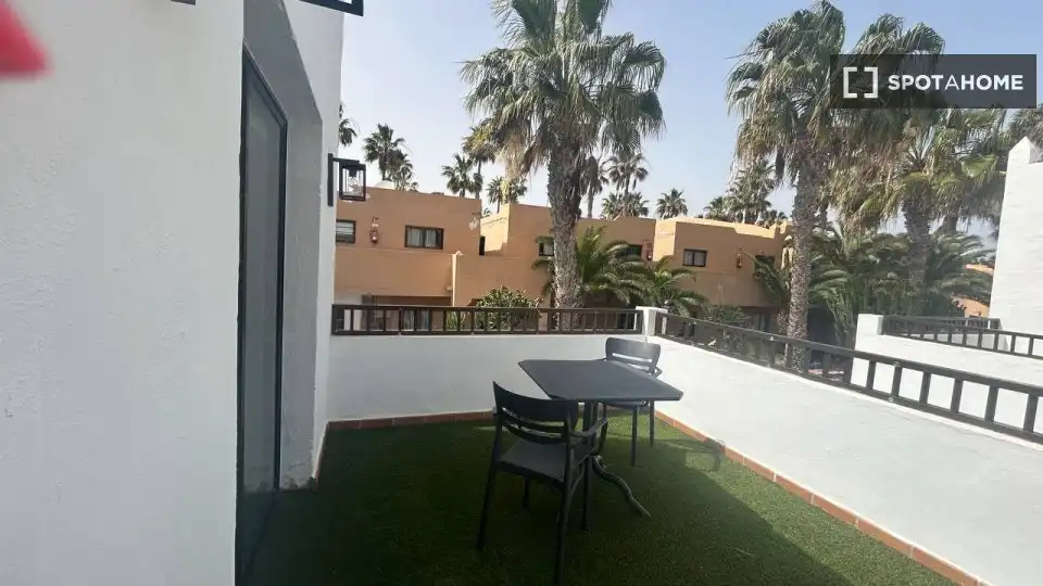 Habitación 49 m², La Oliva
