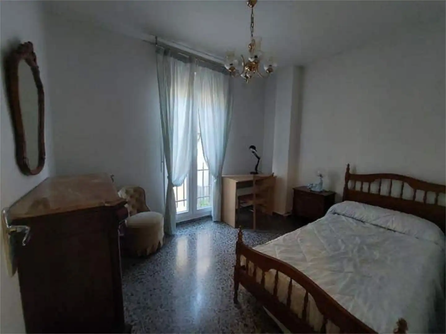 Piso de 100 m² en Baeza