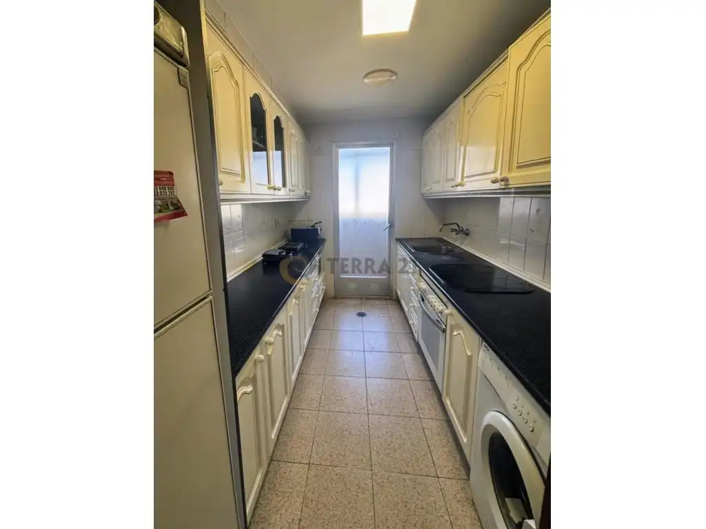 Piso de 100 m² en Jaén