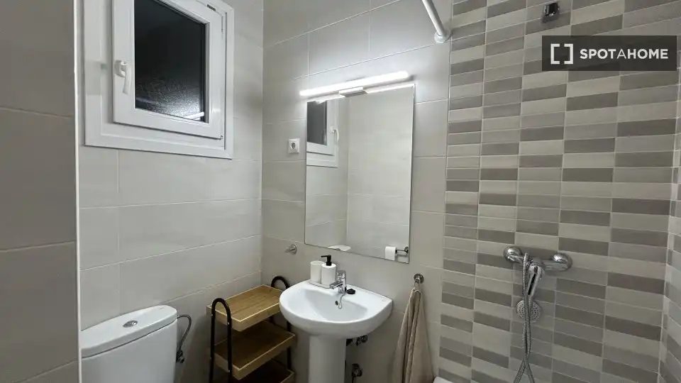Habitación 132 m², Bilbao