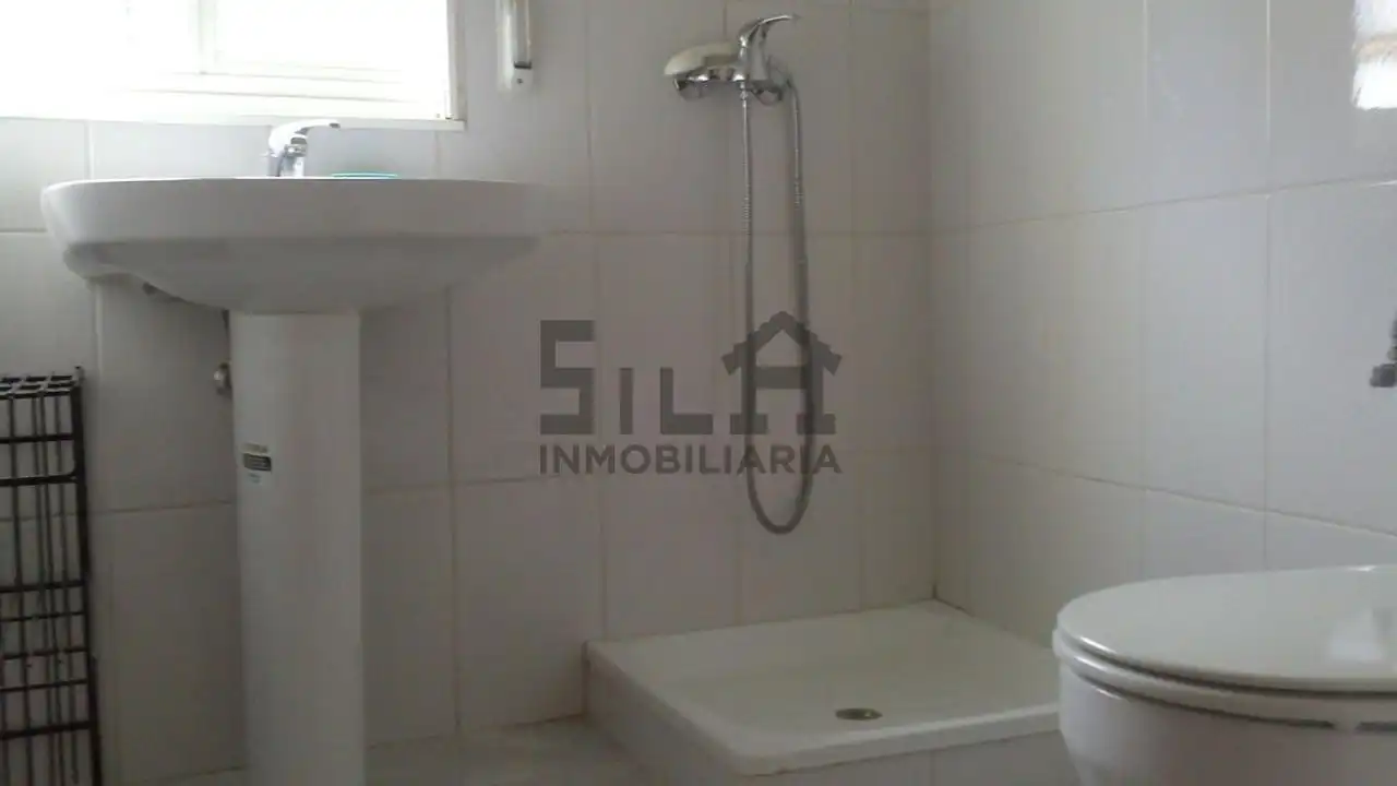 Habitación 140 m², Ourense