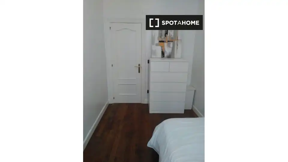 Habitación 69 m², Bilbao
