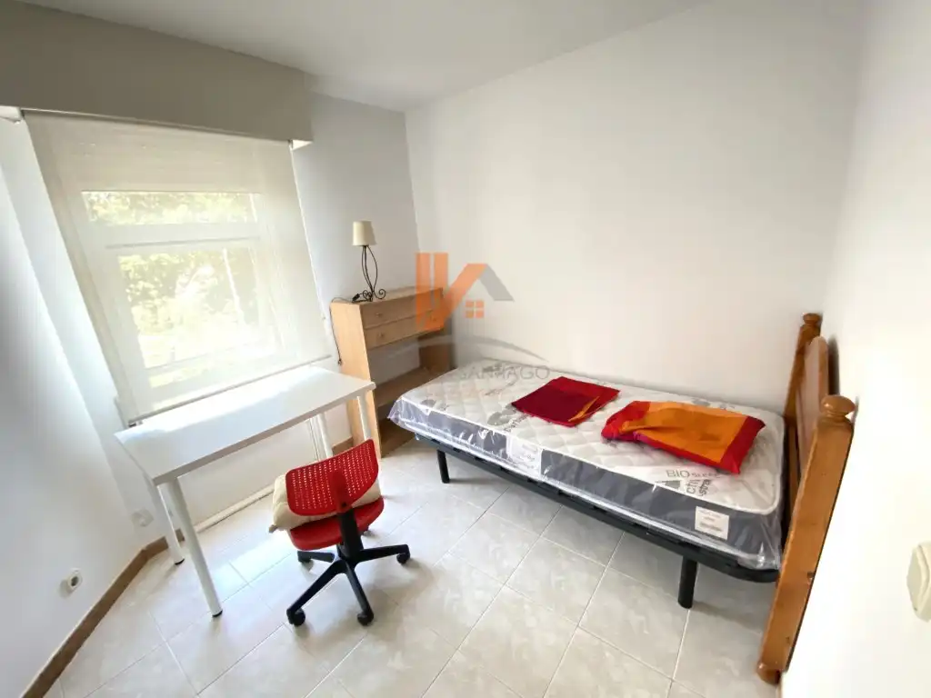 Appartamento 104 m² a Santiago de Compostela
