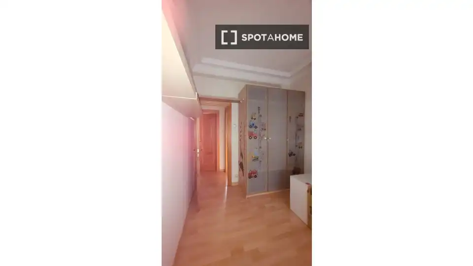 Habitación 81 m², Zaragoza