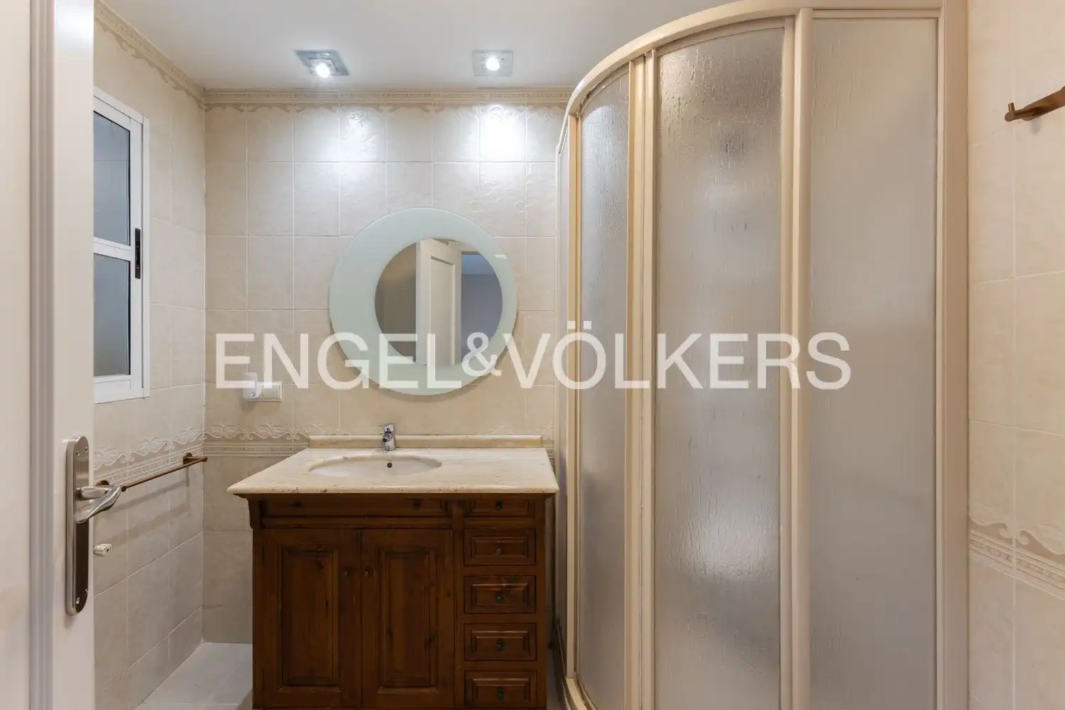 Casa de 208 m² a Almàssera