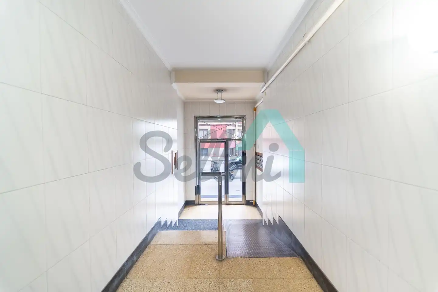 Piso de 67 m² en Oviedo