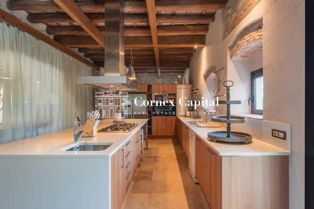 Casa de 855 m² en Pals