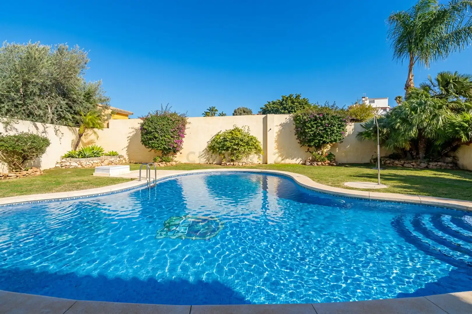 Piso de 305 m² en Mijas