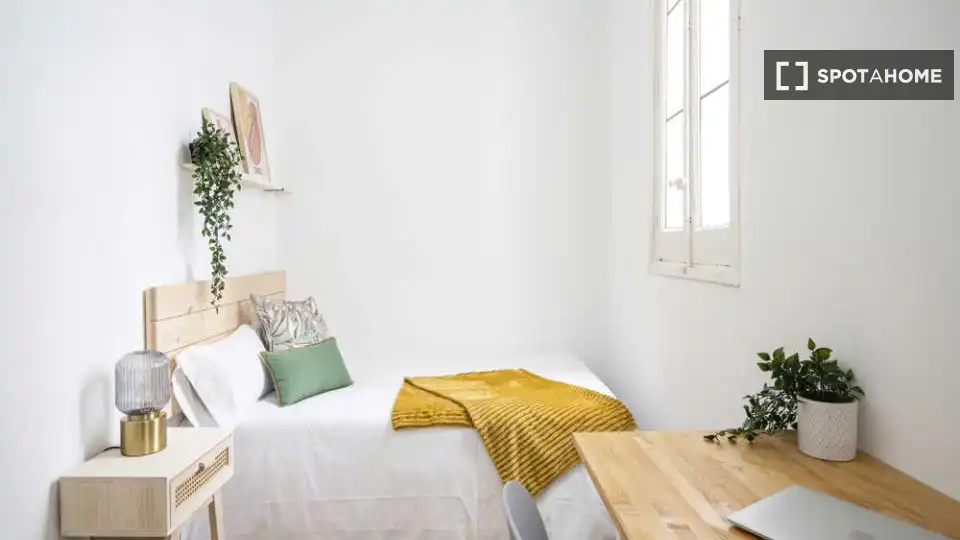 Habitación 250 m², Madrid