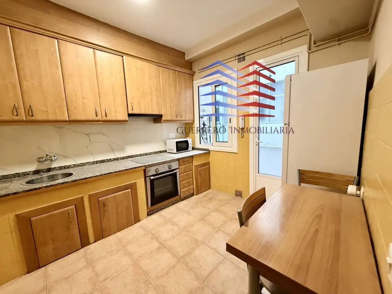 Piso de 100 m² en Ourense