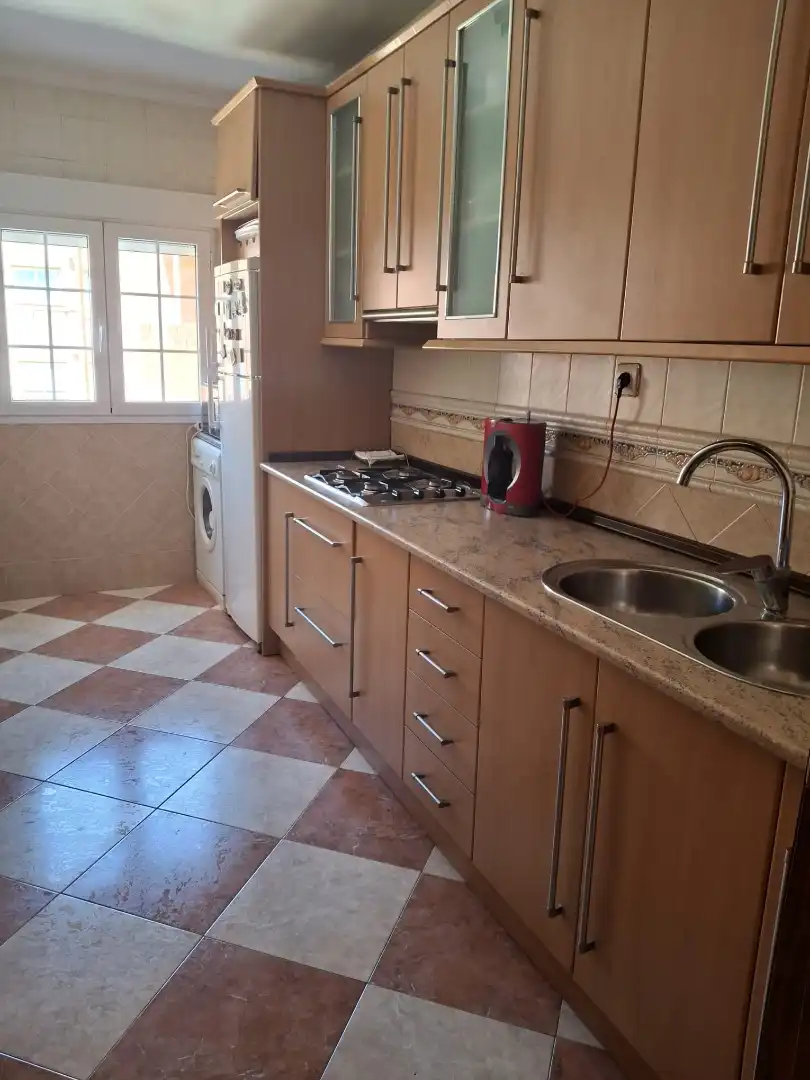 Piso de 85 m² en Granada