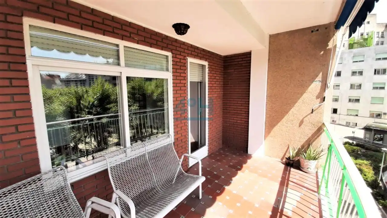Appartement 194 m² à Ourense