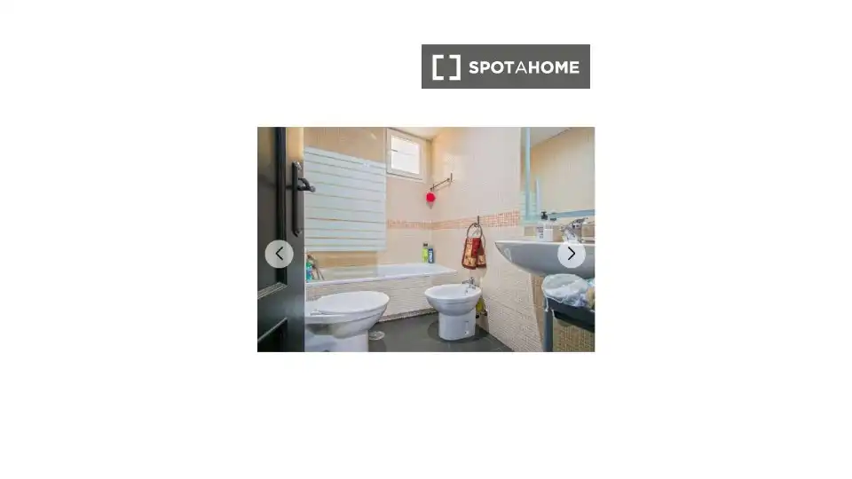 Room for rent, Seville