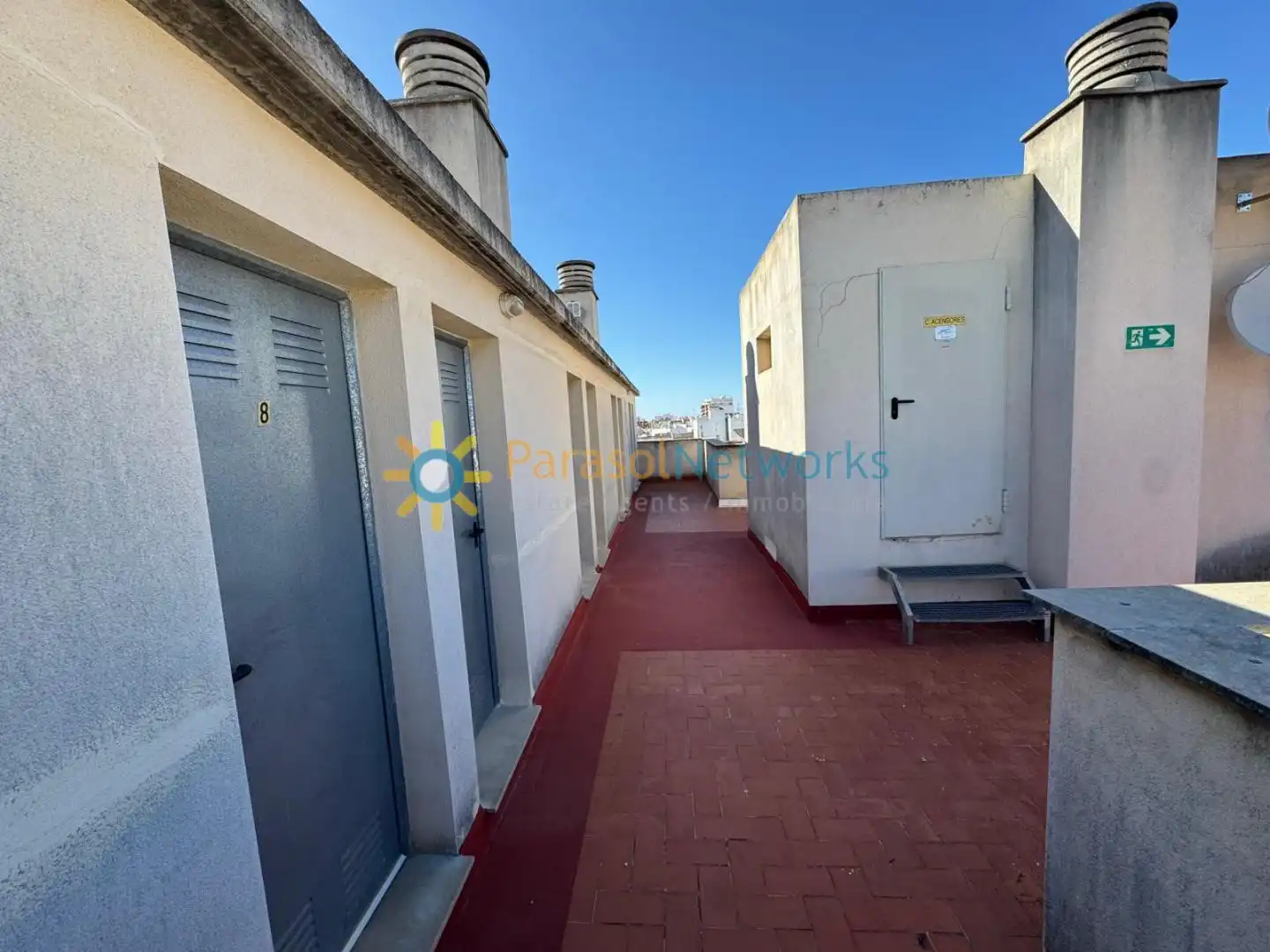Piso de 90 m² en Oliva