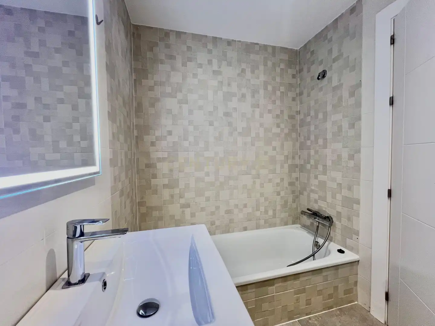 Casa de 250 m² a Ogíjares
